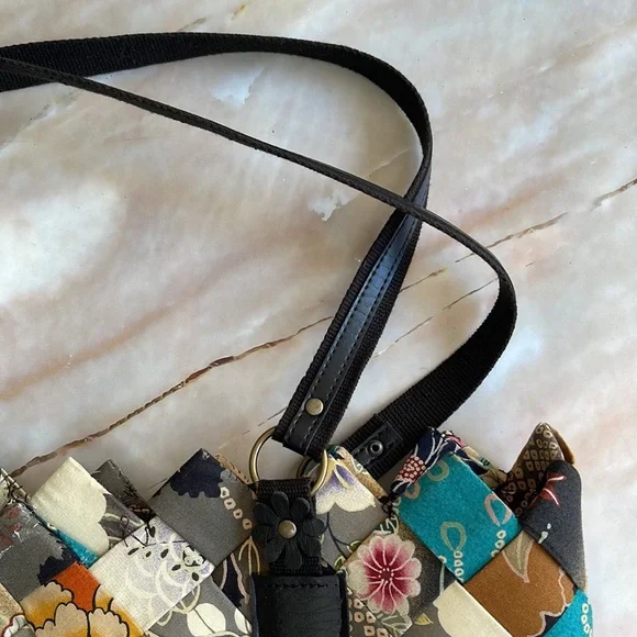 VINTAGE | Handcrafted patchwork style tote bag - Picture 6 of 11